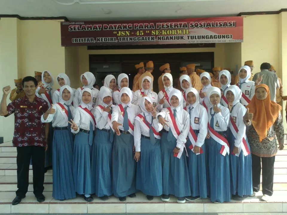 SMA ANGKATAN 45