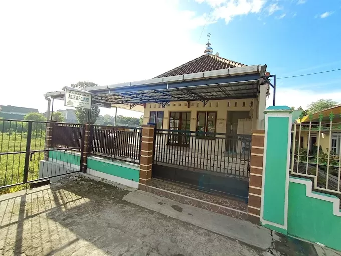 LANGGAL AL KAROMAH